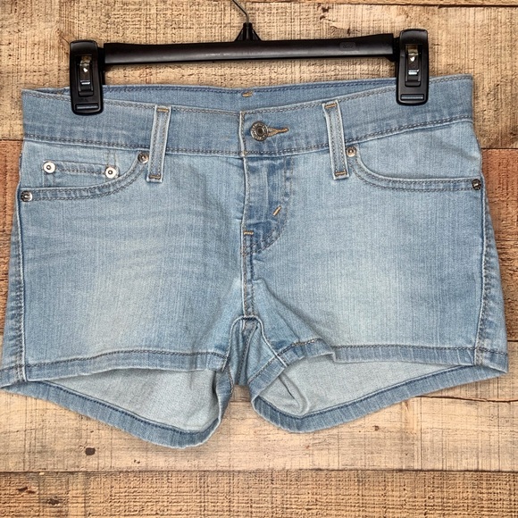 Levi's Pants - Levi’s | Light-washed Denim Shorts 25 Levi's Pants - Levi’s | Light-washed Denim Shorts 25